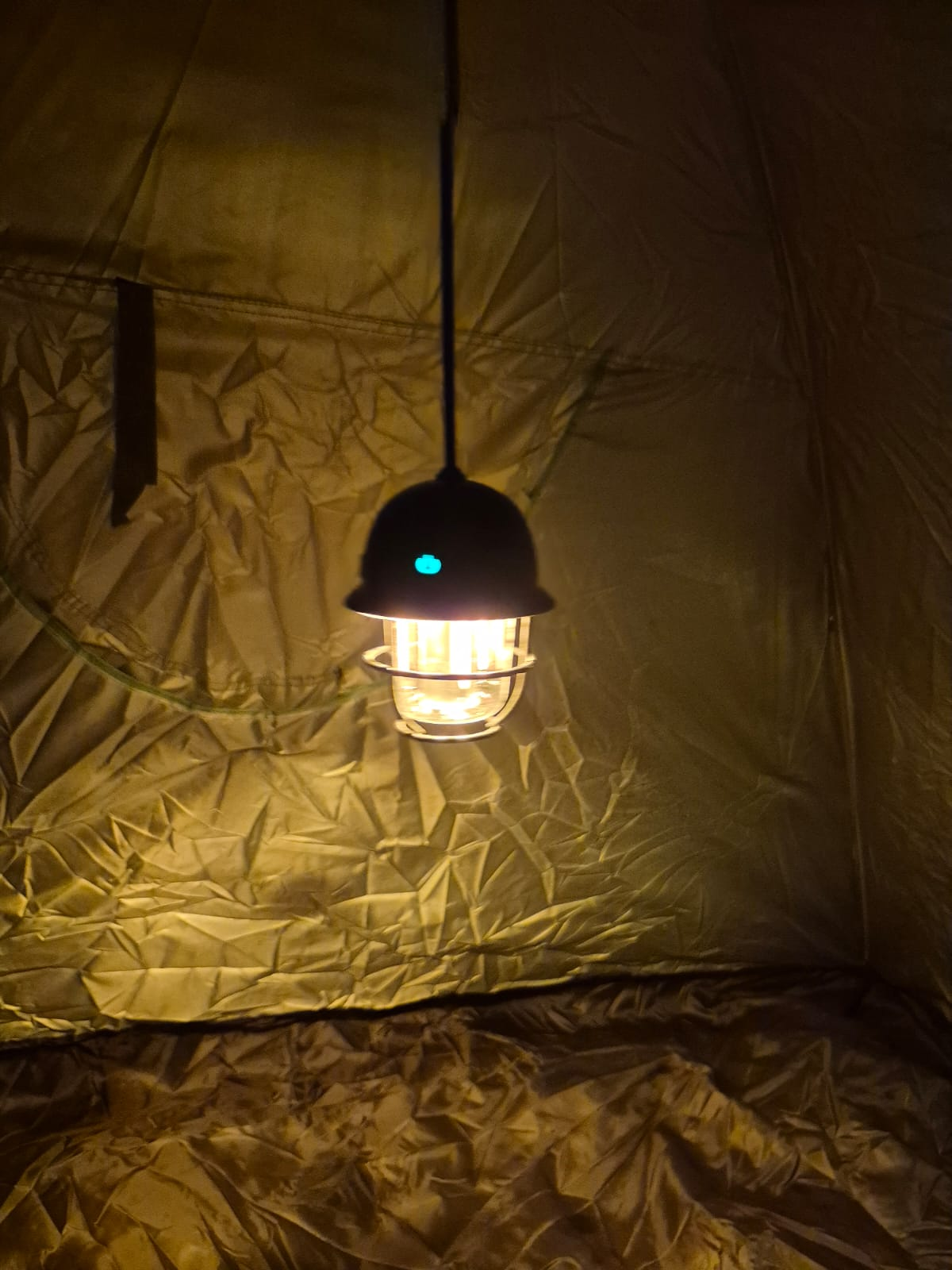 🤑 ¡Oferta Brillante x2! Lámparas Retro LED por solo $99.990 💡 🔋 Recargables  🚨 Para emergencias  🏕️ Para aventuras